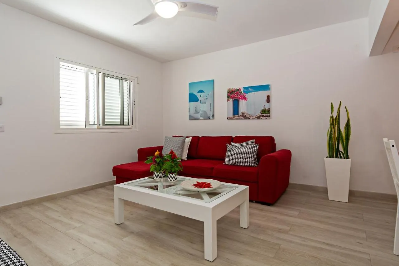 2Br Terrace Home - 10 Min Walk To The Beach Playa Honda